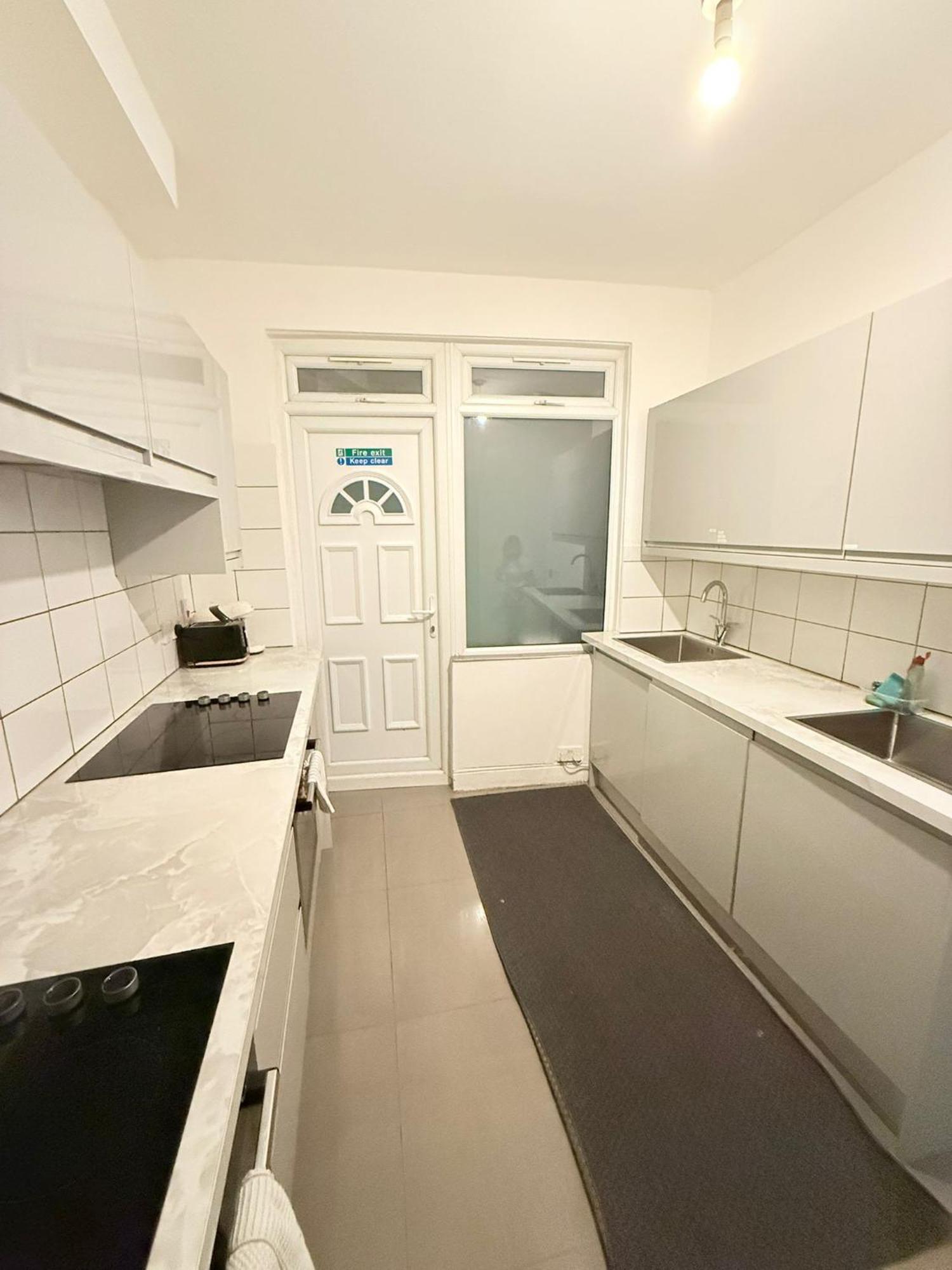 Wandsworth Guest Rooms 64 London Exterior foto